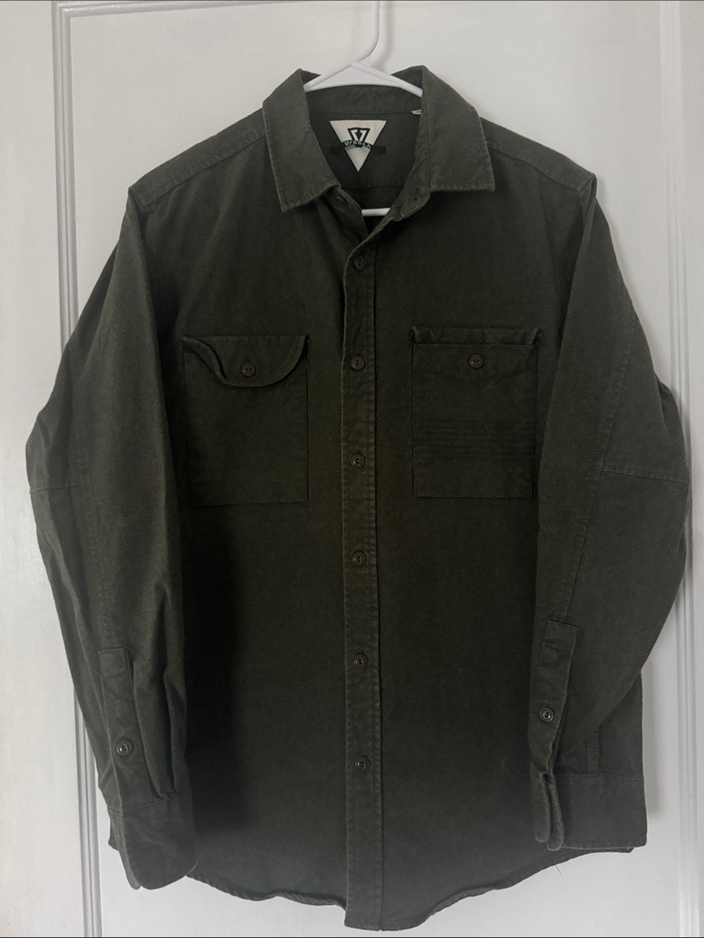VISSLA Men's Olive Green Button-Up Shirt